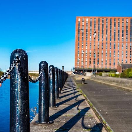 Fabulous Quayside Apartment With Free Parking Liverpool Extérieur photo
