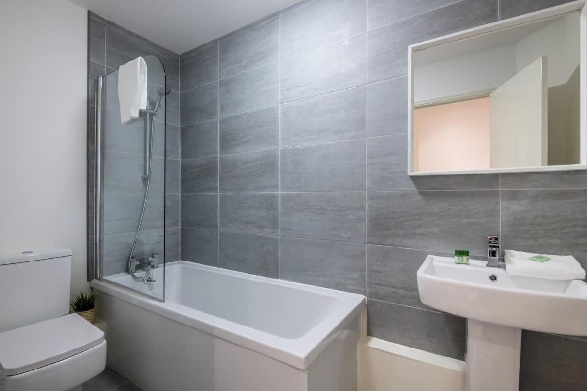 Fabulous Quayside Apartment With Free Parking Liverpool Extérieur photo